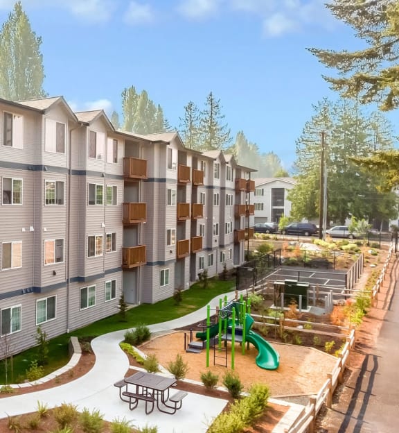 Taylor Creek Apartments in Seattle, WA